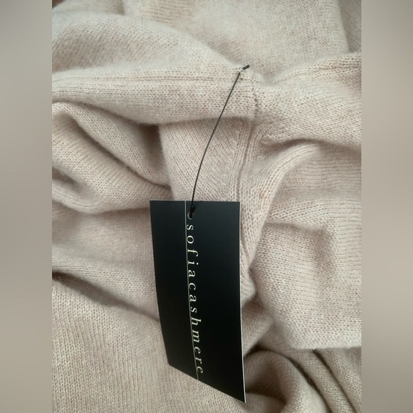 Sofia Cashmere 100% cashmere robe in blush loungewear NWT - Picture 4 of 5